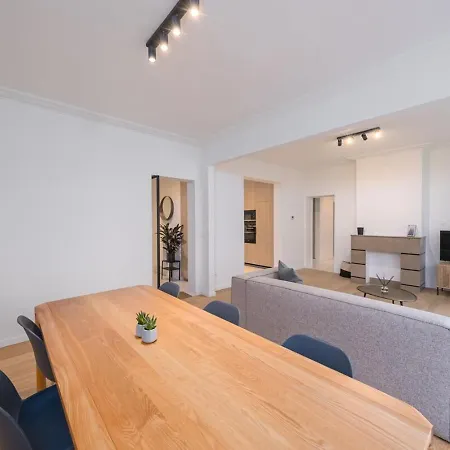 Amandine - Luxury 3 Bedrooms With Free Parking