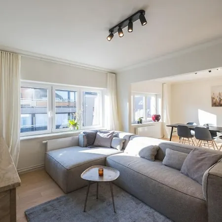 Amandine - Luxury 3 Bedrooms With Free Parking * Ostend