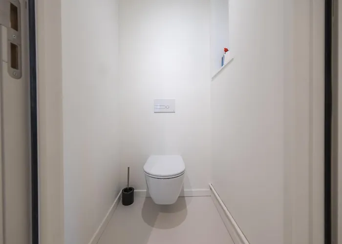 Amandine - Luxury 3 Bedrooms With Free Parking *