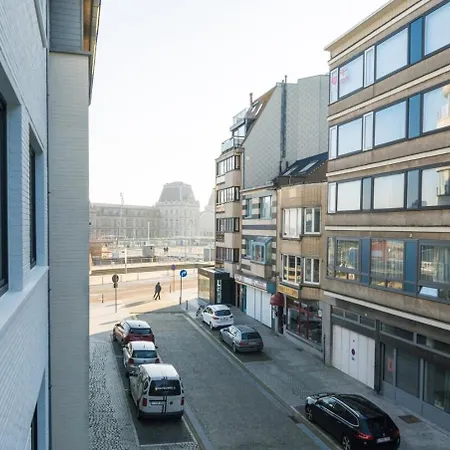 Amandine - Luxury 3 Bedrooms With Free Parking Lejlighed Oostende