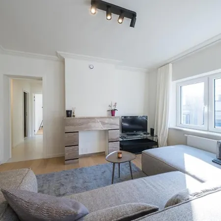 Amandine - Luxury 3 Bedrooms With Free Parking * Oostende